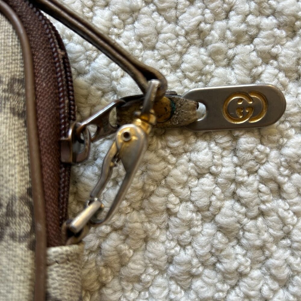 Vintage Gucci Supreme Shoulder Bag Clutch GG Logo Vintage 1980s - Picture 3 of 7